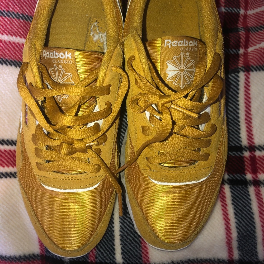 Reebok Classic Nylon | Mustard / Gold